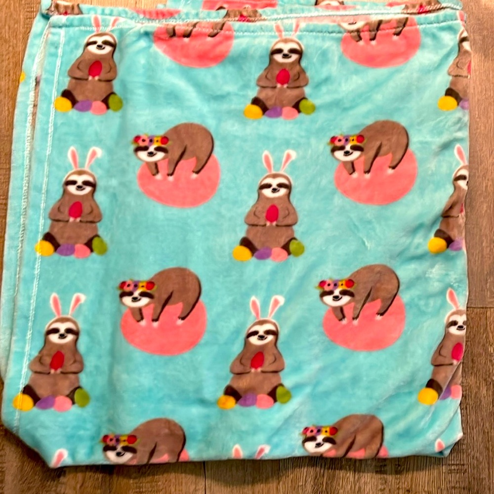50 x 60 SLOTH EASTER THROW